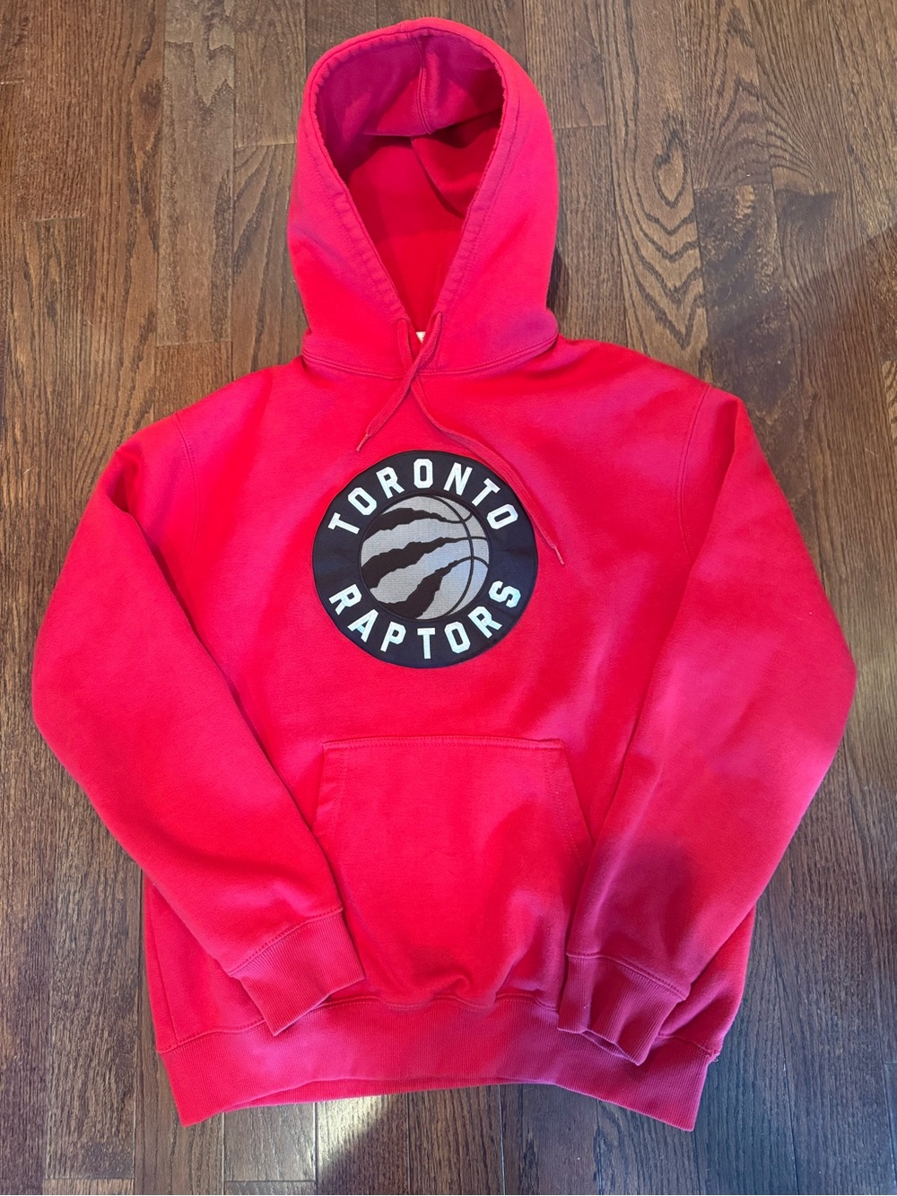Toronto Raptors Red Hoodie with Team Logo xl